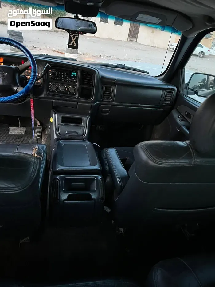 Chevrolet Silverado 2001 photo 2