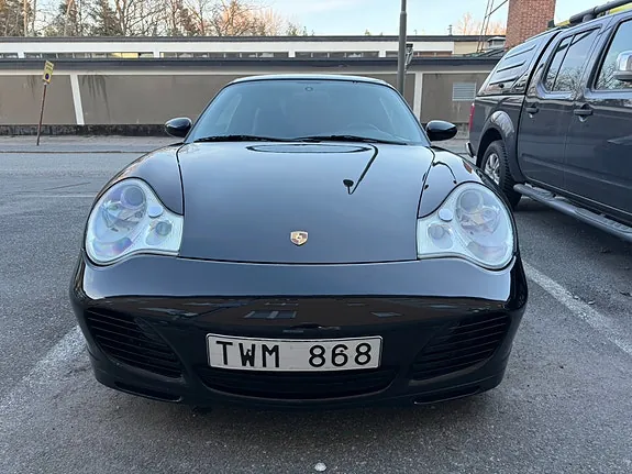 Porsche 911 Carrera 4S 2003 photo 2