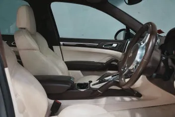 Porsche Cayenne 2011 photo 4