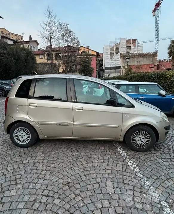Lancia Musa 2006 photo 4