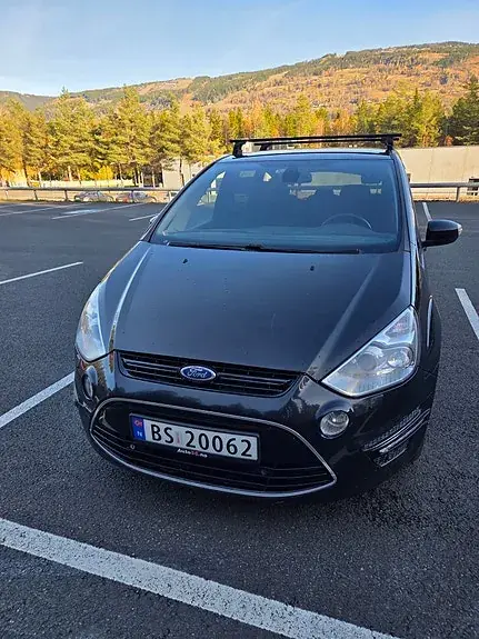Ford S-Max
