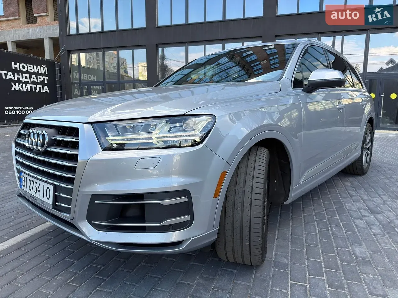 Audi Q7 2019 photo 2