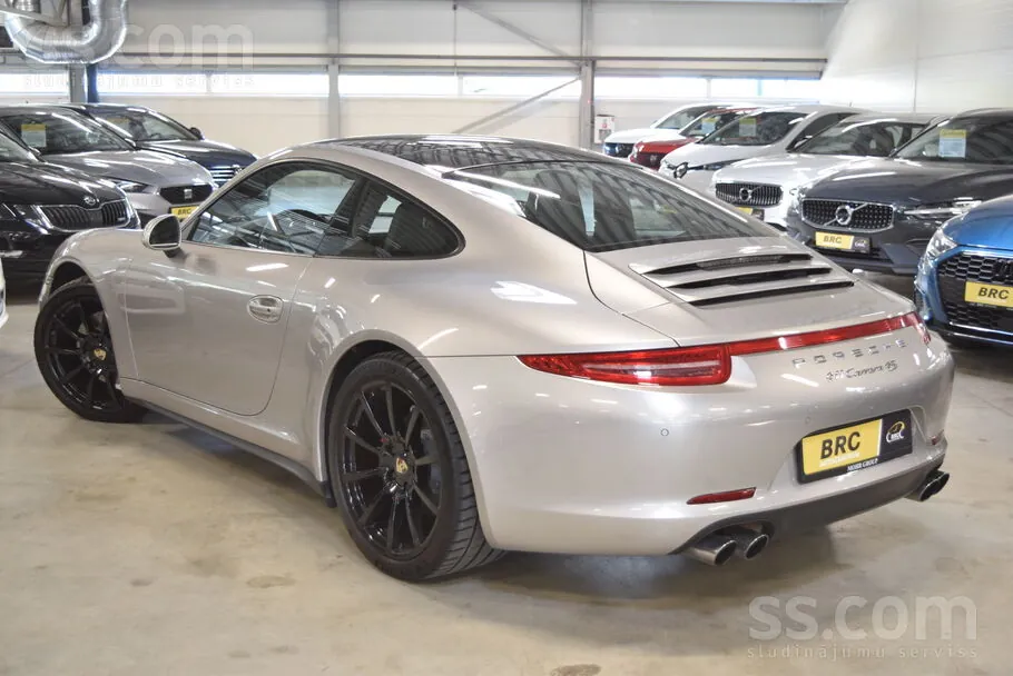 Porsche 911 2013 photo 2