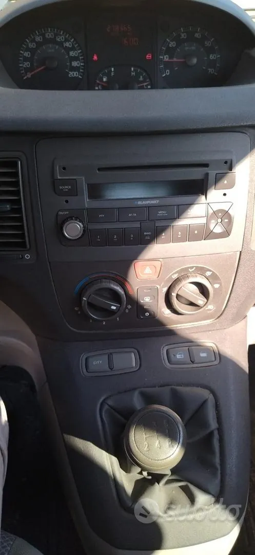 Fiat Idea 2004 photo 5