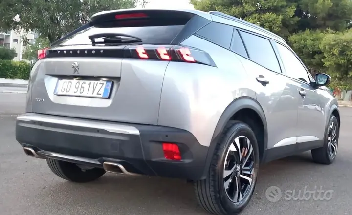 Peugeot 2008 2021 photo 5