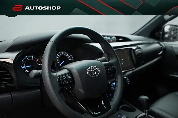 Toyota Hilux 2025 photo 3