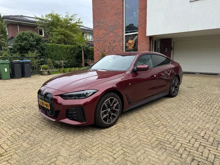 BMW I4