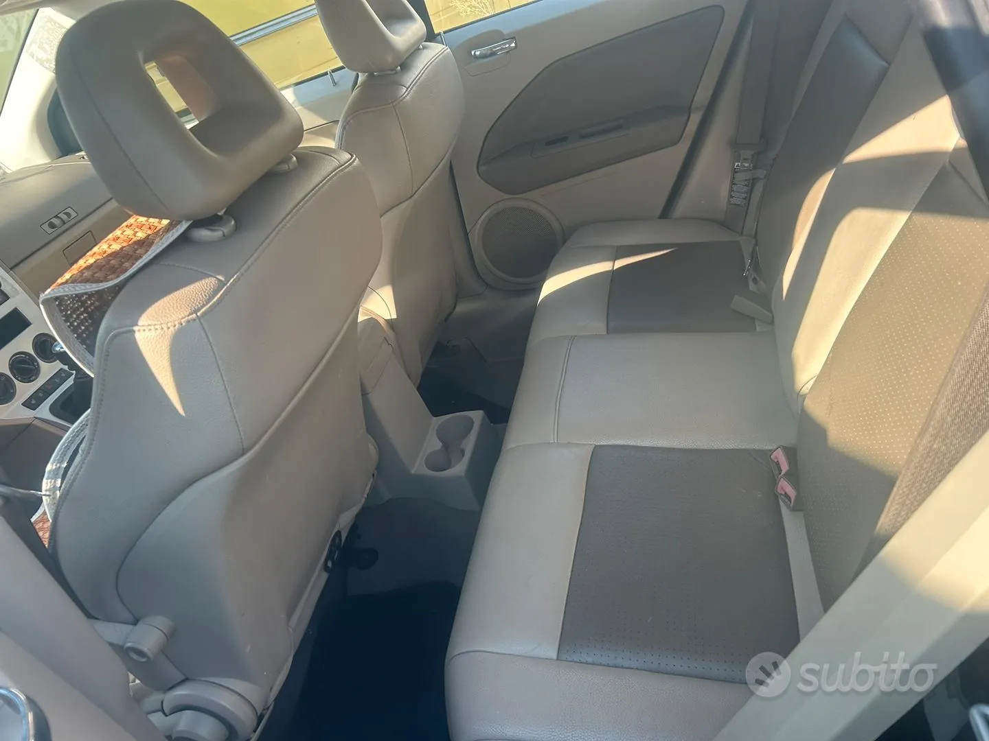 Dodge Caliber 2008 photo 3