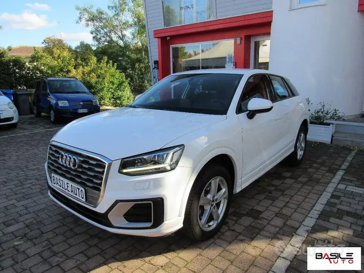 Audi Q2 2017 photo 2