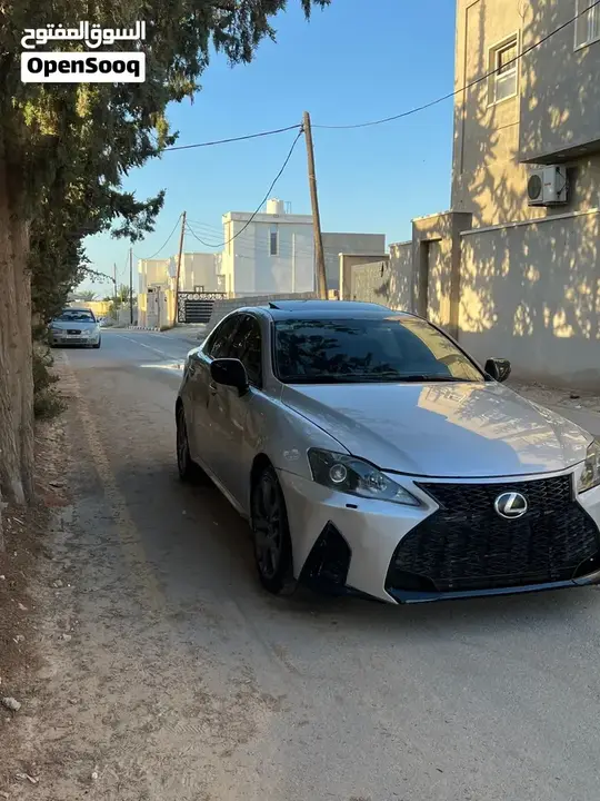 Lexus Is 2009 photo 3