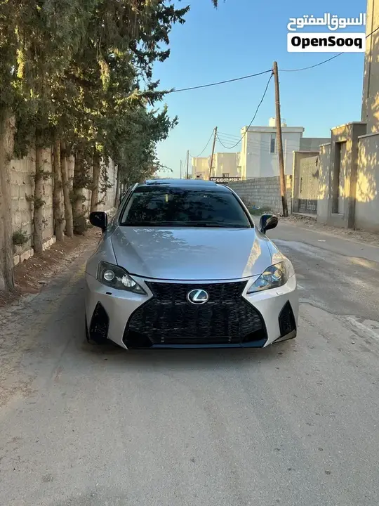 Lexus Is 2009 photo 2
