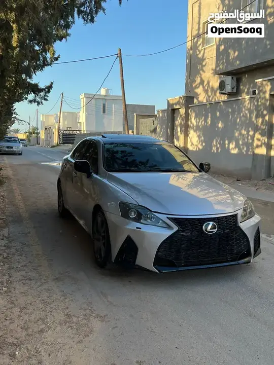 Lexus Is 2009 photo 4