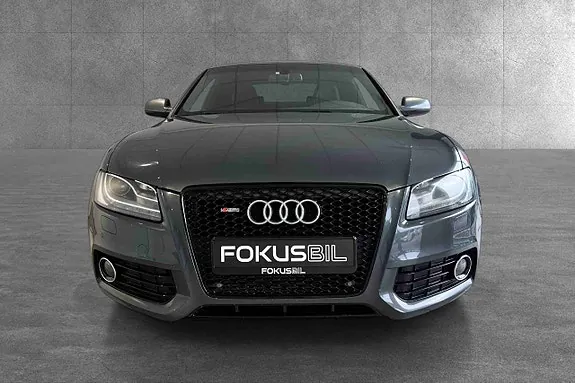 Audi A5 2010 photo 2