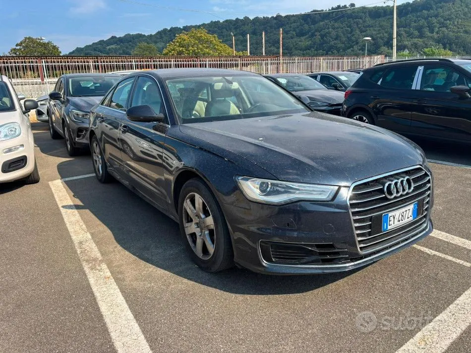 Audi A6 2015 photo 2