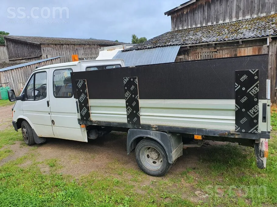 Ford Transit 1996 photo 3