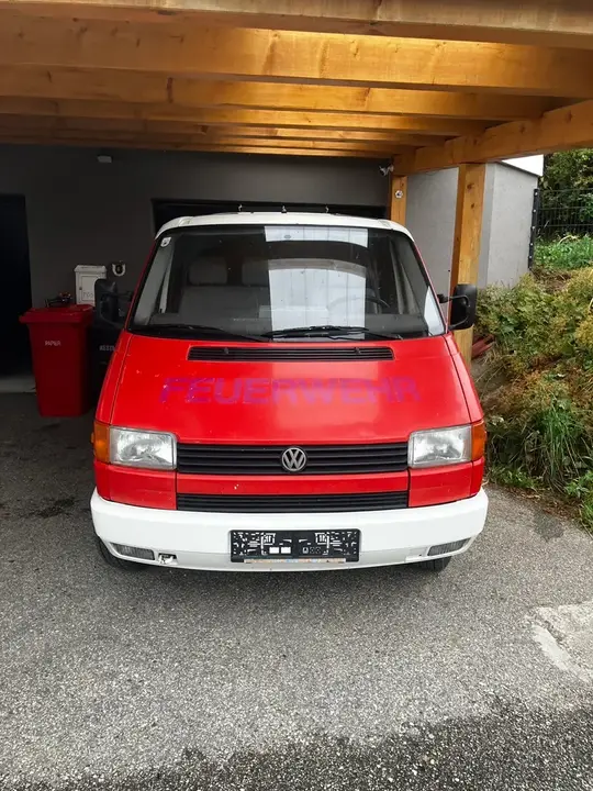 Volkswagen T4 1992 photo 2