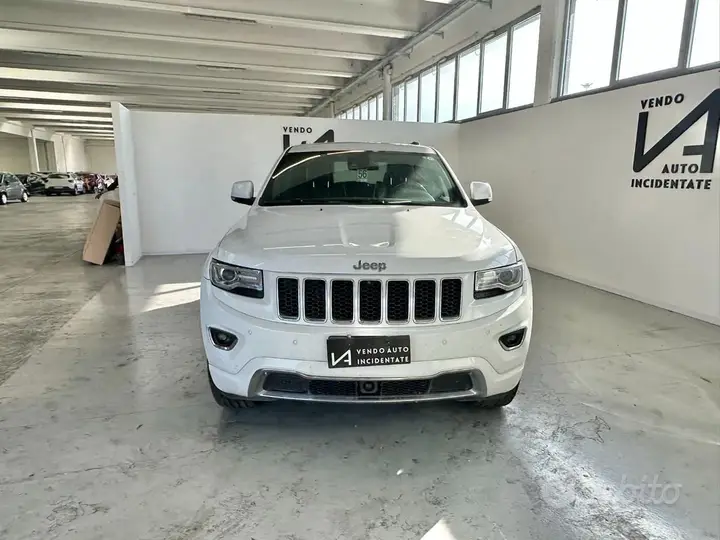 Jeep Grand Cherokee 2020 photo 2