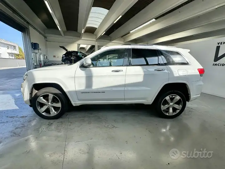 Jeep Grand Cherokee 2020 photo 4