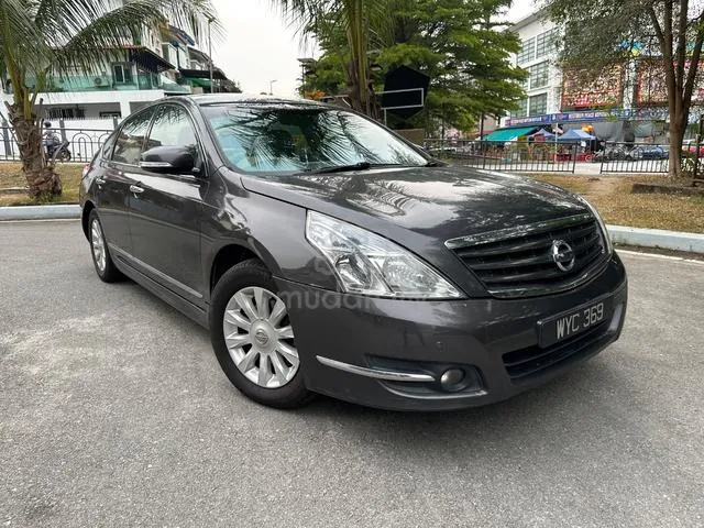 Nissan Teana