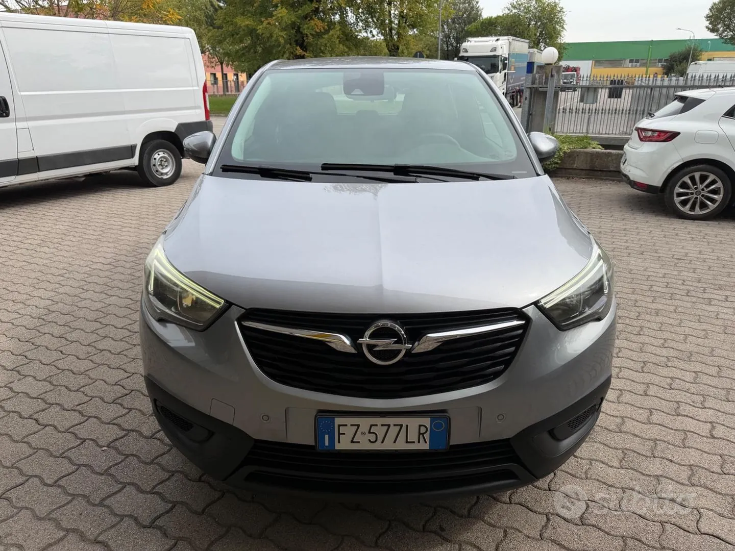 Opel Crossland X 2020 photo 2