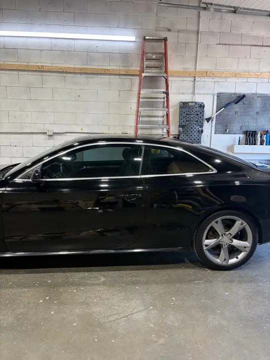 Audi A5 2012 photo 2