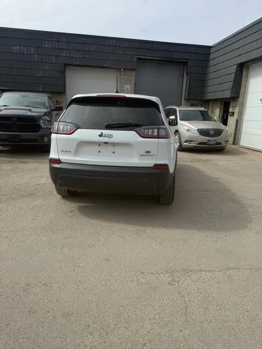 Jeep Cherokee 2019 photo 4