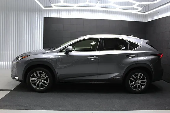 Lexus Nx300H 2015 photo 3