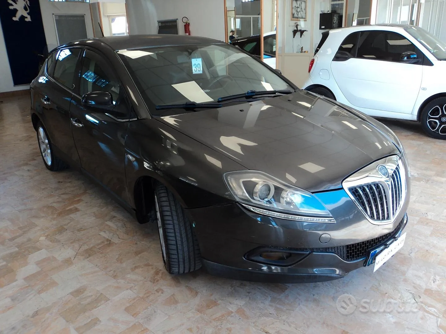 Lancia Delta 2009 photo 2