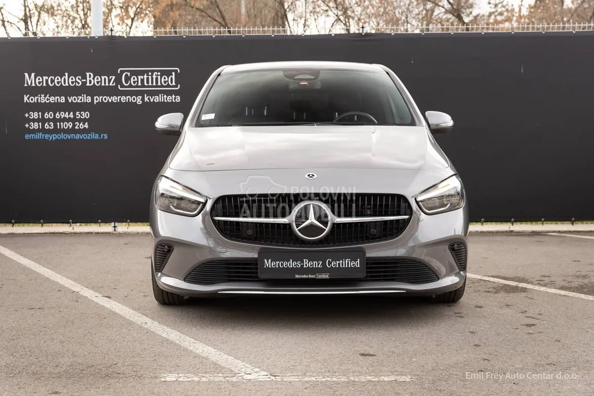 Mercedes-Benz B 180 2024 photo 3