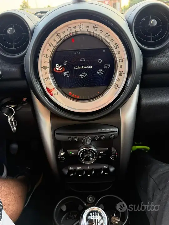 Mini Countryman 2013 photo 4