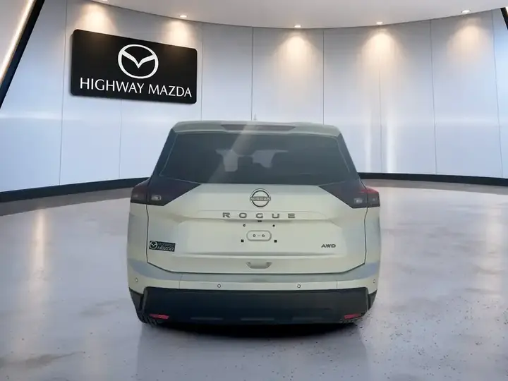 Nissan Rogue 2025 photo 3