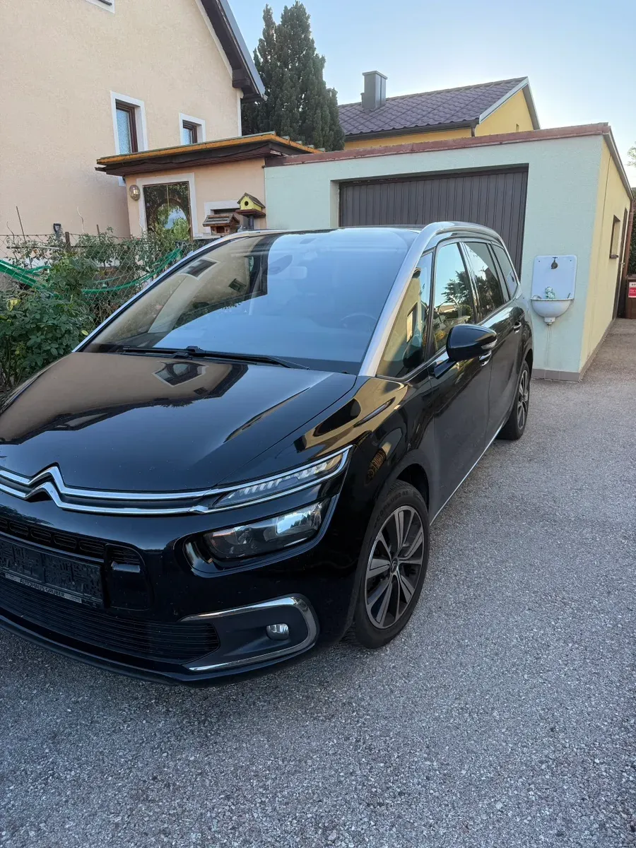 Citroen Grand C4 Picasso 2017 photo 3