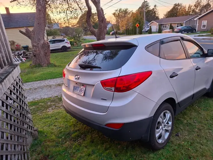 Hyundai Tucson 2015 photo 4