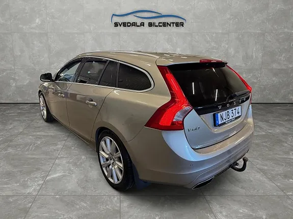 Volvo V60 2014 photo 4