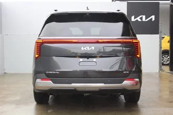 Kia Carnival 2026 photo 5
