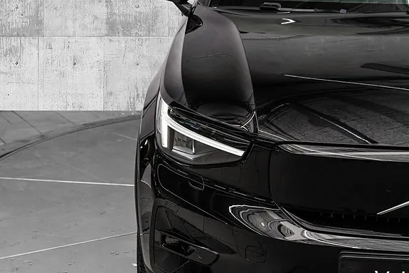 Volvo Xc40 2023 photo 4