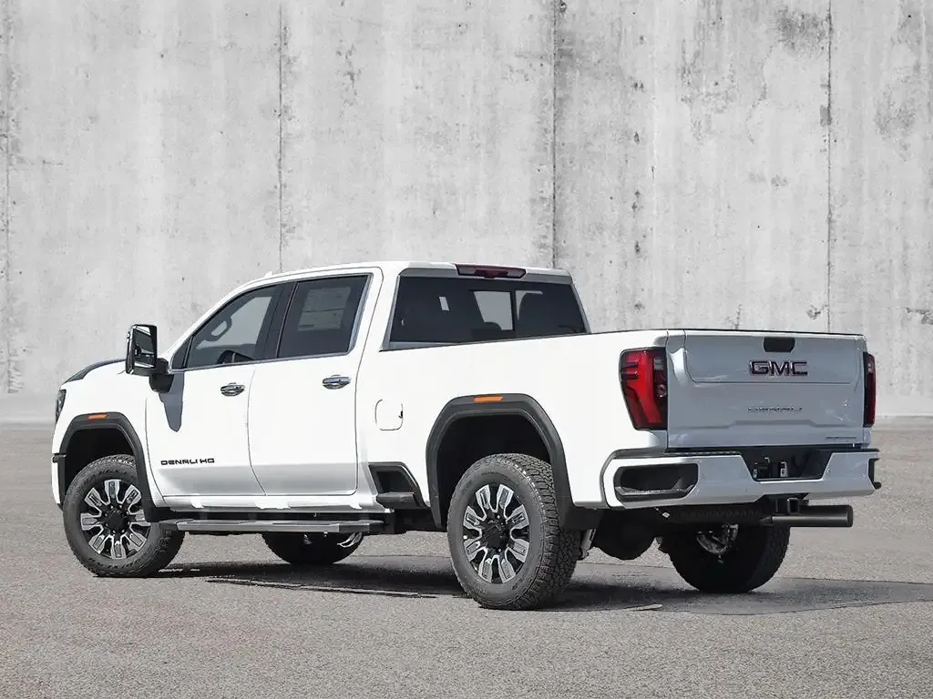 GMC Sierra 3500Hd 2026 photo 4