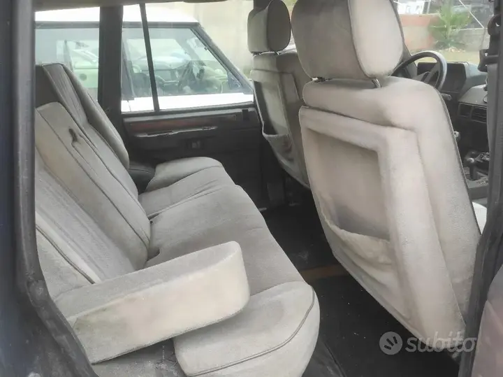 Land Rover Range Rover 1989 photo 3