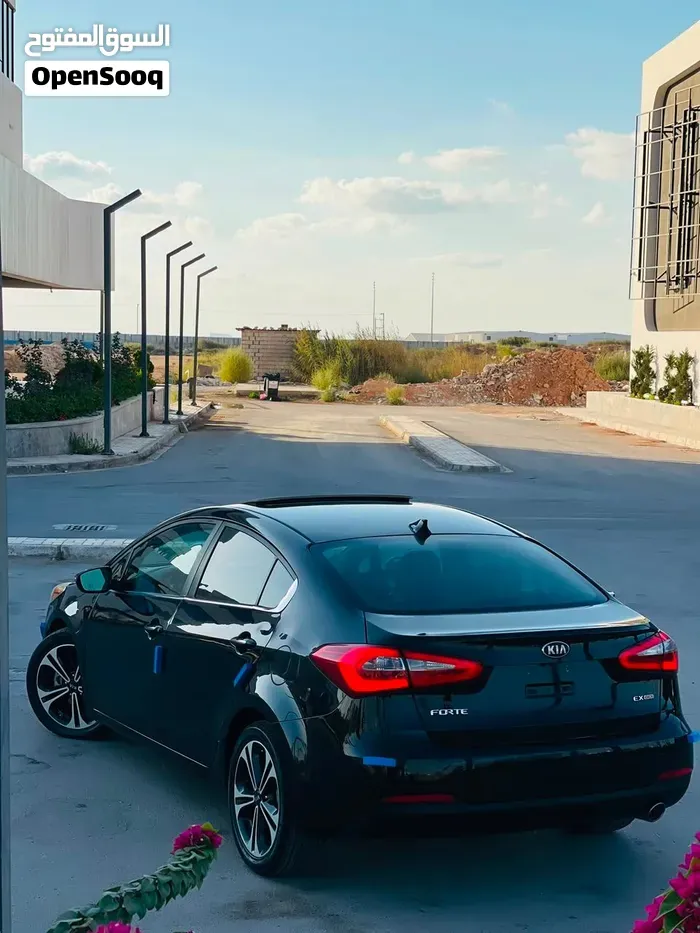 Kia Forte 2015 photo 3