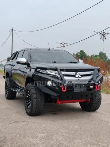 Mitsubishi Triton
