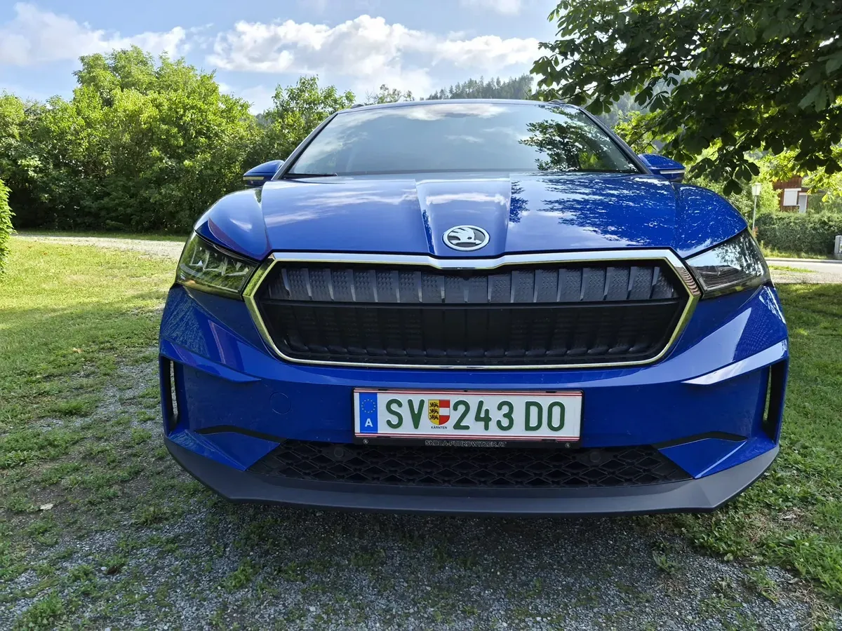 Skoda Enyaq 2023 photo 3