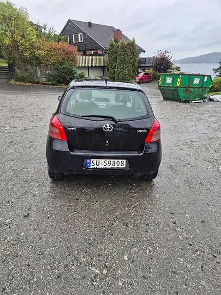 Toyota Yaris 2009 photo 5