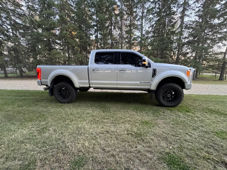 Ford F350 2019 photo 3