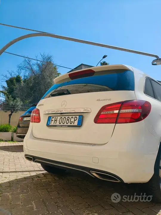 Mercedes-Benz B 200 D 2017 photo 5