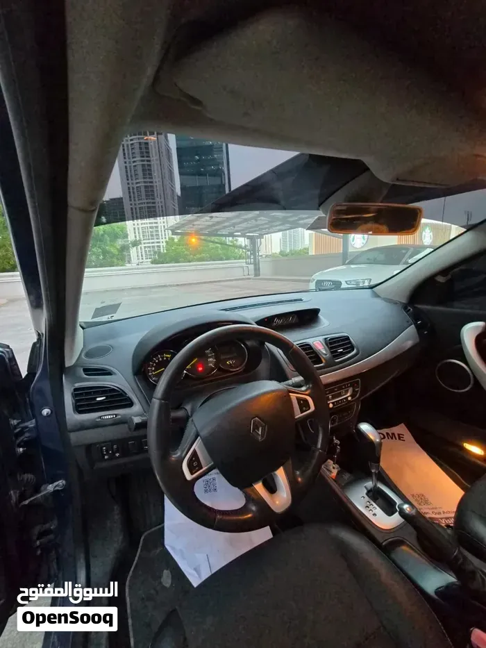 Renault Megane 2012 photo 3