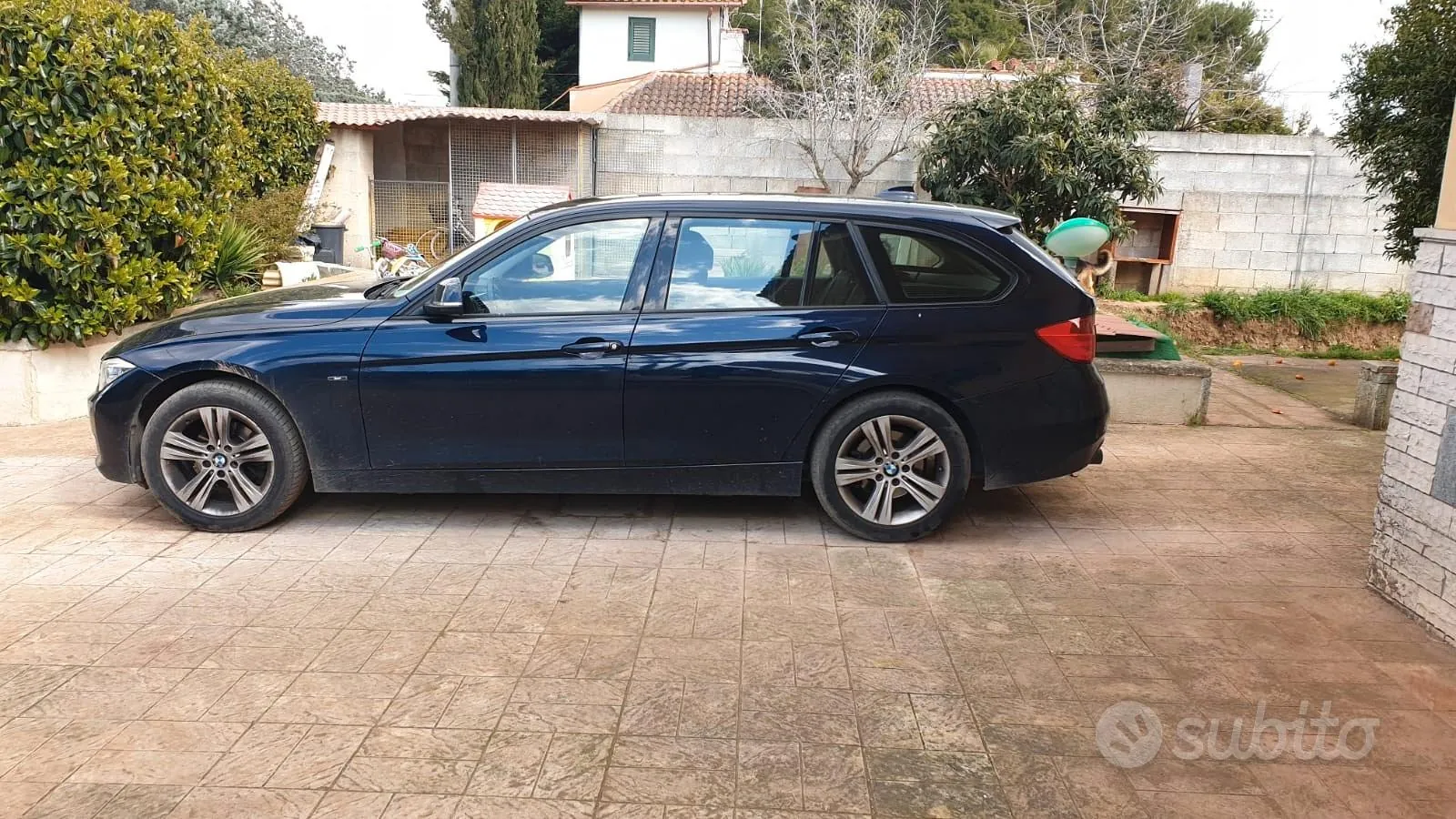 BMW 3 Series 2013 photo 2
