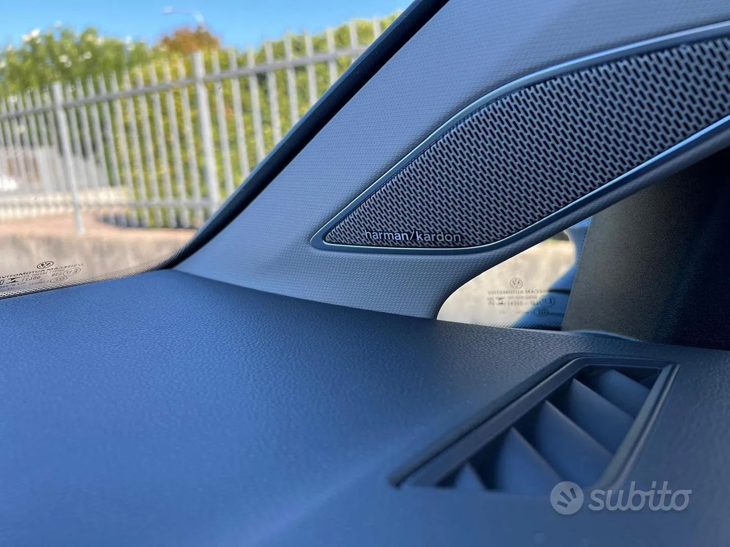 Volkswagen Golf 2023 photo 4