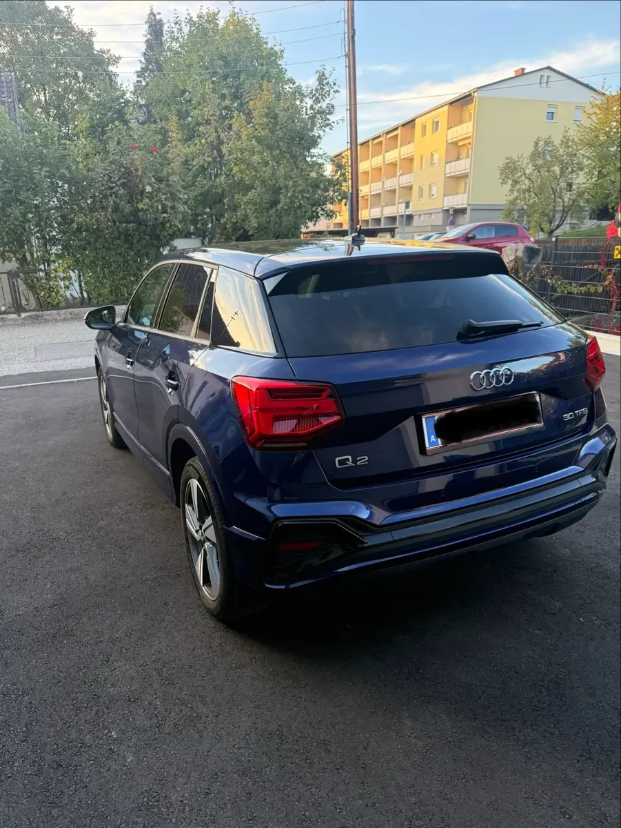 Audi Q2 2022 photo 2