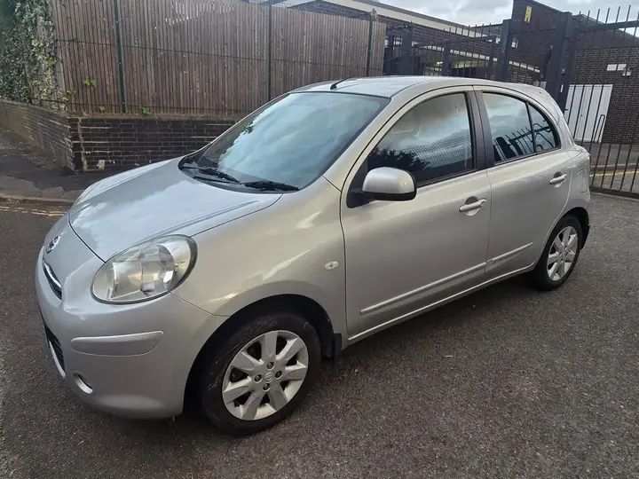Nissan Micra 2012 photo 3