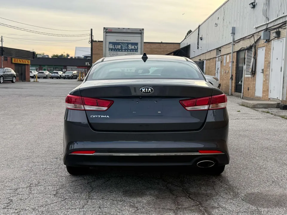 Kia Optima 2016 photo 5